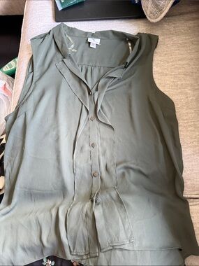 Worthington Olive Green Sleeveless Tie-Neck Blouse